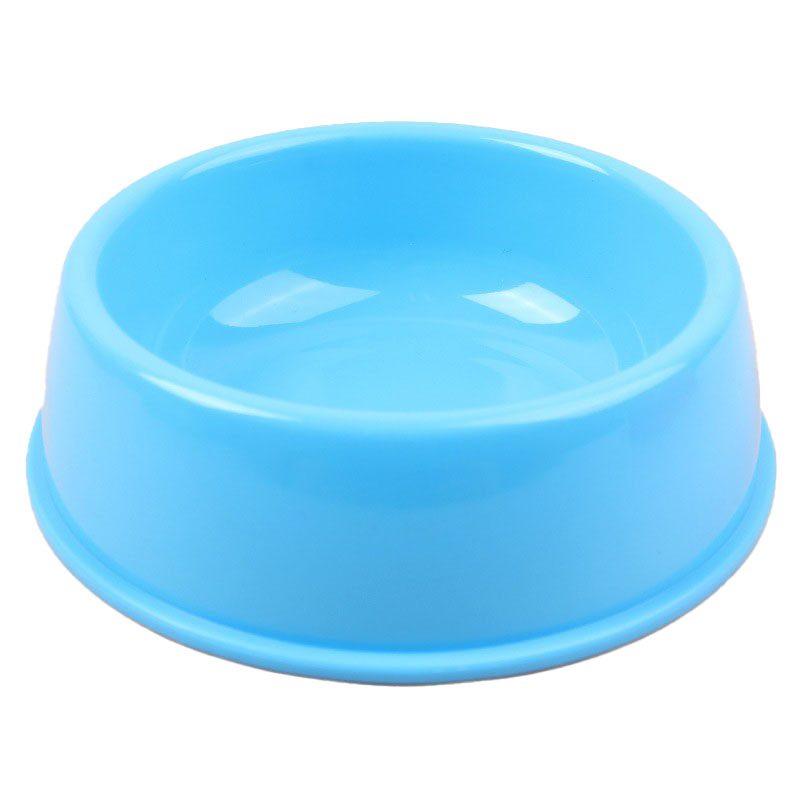 platos-para-comida-de-perros-12-cm-celestee.jpg Platos para Comida de Perro 12 cm Celeste esta hecho de plástico resistente y duradero, anticaídas, fácil de limpiar, huellas de mascotas, moda y personalidad. Ideal para mascotas de tamaño pequeño. De bonito color celestes, este plato es perfecto tanto para comida como para agua.