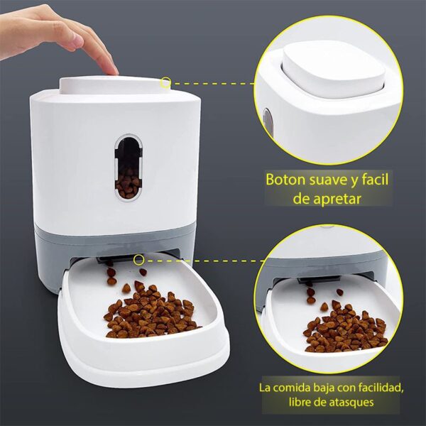 Alimentador Automatico para Perros es un juguete dispensador automático, tu mascota podra jugar y comer con este alimentador yaque posee un diseño de botón