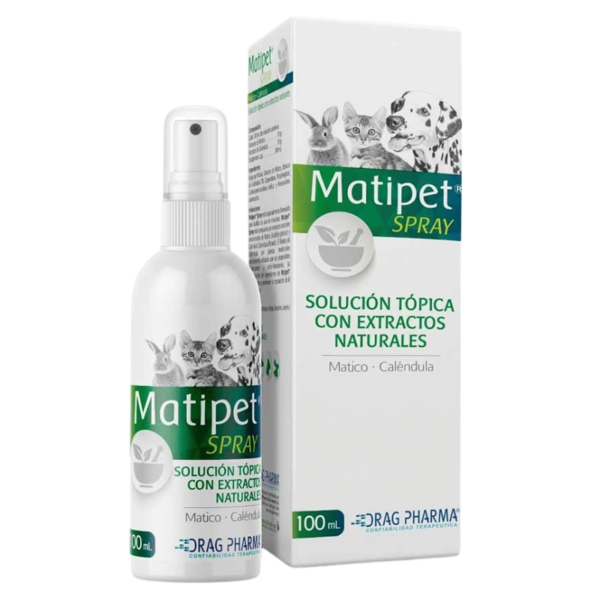 Matipet Spray, Descubre la solución ideal para el cuidado de tu mascota con Matipet Spray, un producto especialmente diseñado para hacer que el cuidado de la piel de tus queridos compañeros sea más fácil que nunca. Nuestra fórmula única contiene extractos naturales concentrados de Matico (Buddleja globosa) y Caléndula (Calendula officinalis), dos poderosas plantas medicinales conocidas por sus propiedades cicatrizantes y antiinflamatorias.