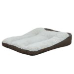 Colchón Cama para Perros en forma de sofá, diseñada específicamente para ofrecer confort y seguridad a tu mascota. Con su diseño ergonómico y materiales de alta calidad, esta cama brinda un espacio acogedor donde tu perro puede relajarse y descansar plenamente.
