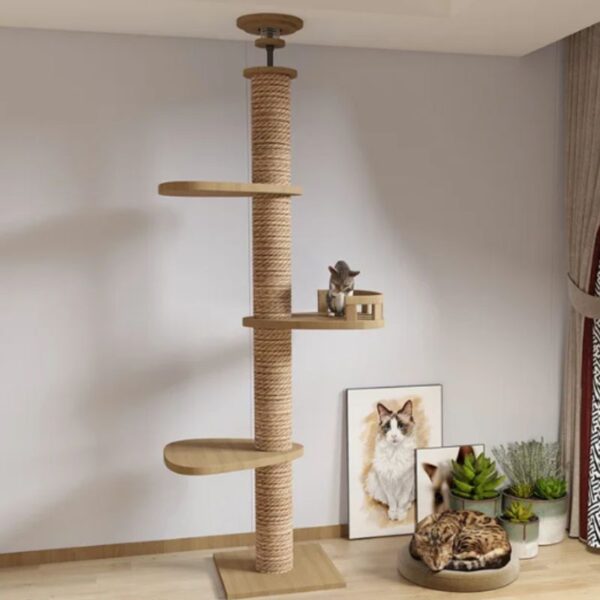 Torres para Gatos de 2,6 Metros es una torre vertical que ofrece a tu mascota la libertad de escalar, jugar y descansar en un espacio diseñado especialmente para satisfacer sus instintos naturales de trepar y observar su entorno.